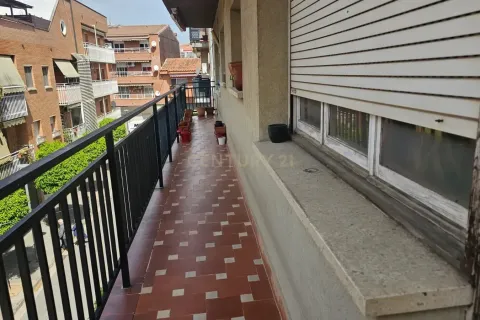 Propiedad comercial de 1050 m² en venta en Polinyà, Barcelona, Cataluña, Spain № 6972 - foto 14