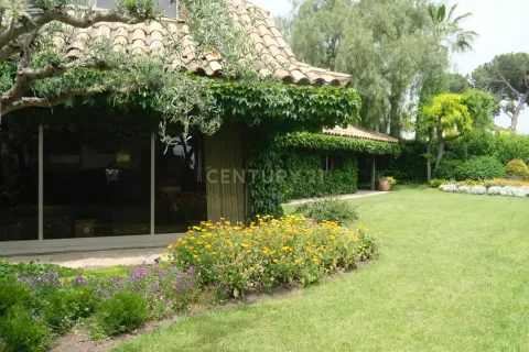 Сasa de 5 dormitorios en venta en Barcelona, Cataluña, Spain № 6977 - foto 27