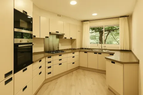 Сasa de 5 dormitorios en venta en Barcelona, Cataluña, Spain № 6977 - foto 17