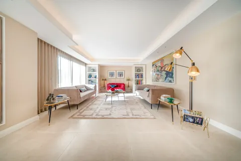 4 bedrooms apartment for sale in Barcelona, Catalonia, Spain № 6971