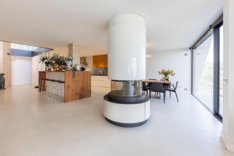 Купить дом в Сант-Фелиу-де-Гиксолс, Испания с 7 комнат, 651м², № 1381 - фото 13