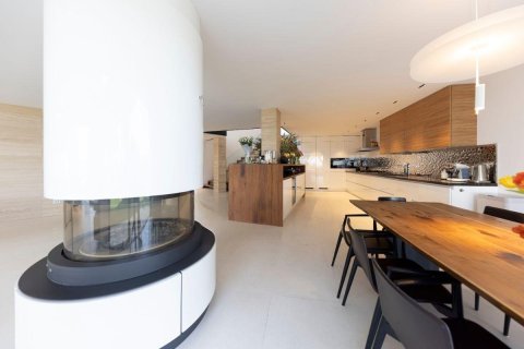 Купить дом в Сант-Фелиу-де-Гиксолс, Испания с 7 комнат, 651м², № 1381 - фото 15