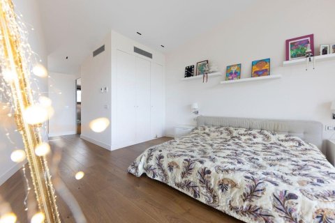 Купить дом в Сант-Фелиу-де-Гиксолс, Испания с 7 комнат, 651м², № 1381 - фото 30