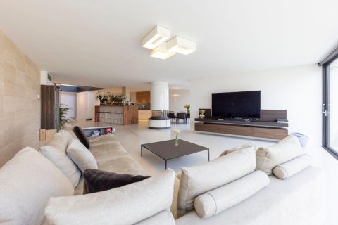 Купить дом в Сант-Фелиу-де-Гиксолс, Испания с 7 комнат, 651м², № 1381 - фото 10