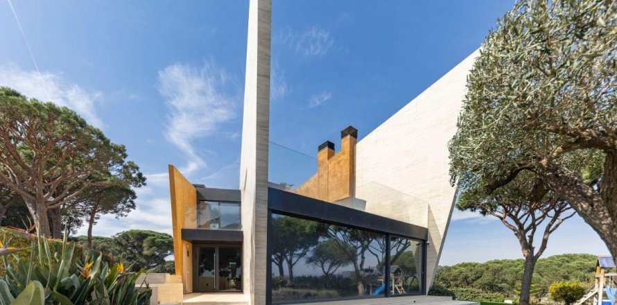 Дом с 6 спальнями в Сант-Фелиу-де-Гиксолс, Герона, Каталония, Испания № 1381