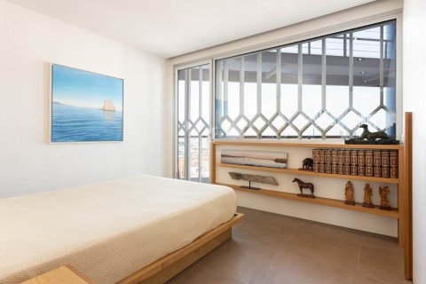 Apartamento de 3 dormitorios en venta en Barcelona, Cataluña, Spain № 1375 - foto 16