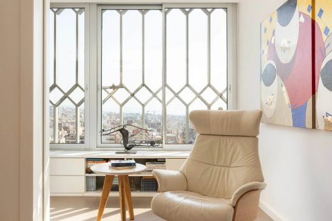 Apartamento de 3 dormitorios en venta en Barcelona, Cataluña, Spain № 1375 - foto 6