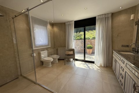 Сasa de 5 dormitorios en venta en Santa Cristina d'Aro, Gerona, Cataluña, Spain № 1380 - foto 22