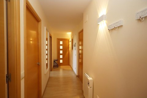 Купить квартиру в Льорет-де-Мар, Испания с 4 комнаты, 100м², № 1377 - фото 18