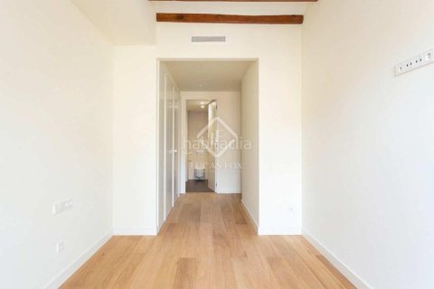 Купить квартиру в Эшампле, Испания с 3 спальни, 158м², № 2750 - фото 11