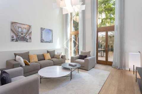Купить квартиру в Старый город, Барселона, Испания с 3 спальни, 158м², № 2745 - фото 25