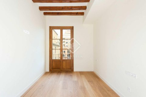 Купить квартиру в Старый город, Барселона, Испания с 3 спальни, 158м², № 2745 - фото 16