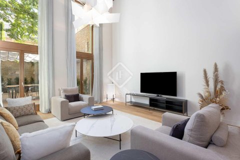 Купить квартиру в Старый город, Барселона, Испания с 3 спальни, 158м², № 2745 - фото 29