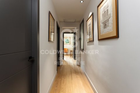 4 bedrooms apartment for sale in Barcelona, Catalonia, Spain № 5301 - photo 22
