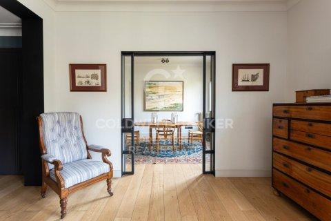 4 bedrooms apartment for sale in Barcelona, Catalonia, Spain № 5301 - photo 3