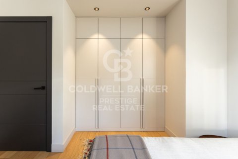 4 bedrooms apartment for sale in Barcelona, Catalonia, Spain № 5301 - photo 17
