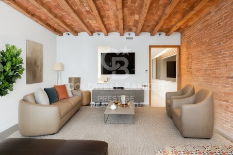 3 bedrooms apartment for sale in Barcelona, Catalonia, Spain № 5307 - photo 6