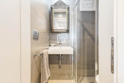 2 chambres penthouse à vendre à Barcelona, Catalonia, Spain № 3787 - photo 18