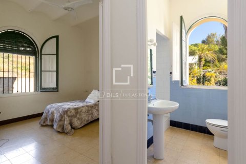 Сasa de 10 dormitorios en venta en Cabrils, Barcelona, Cataluña, Spain № 3785 - foto 24