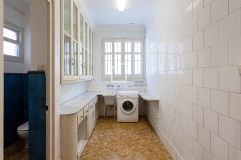 Сasa de 10 dormitorios en venta en Cabrils, Barcelona, Cataluña, Spain № 3785 - foto 30