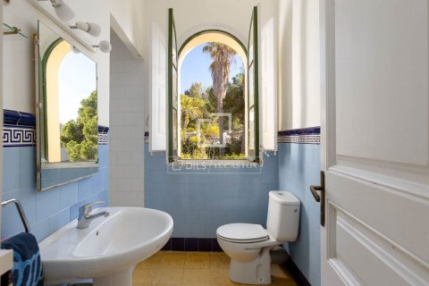 Сasa de 10 dormitorios en venta en Cabrils, Barcelona, Cataluña, Spain № 3785 - foto 23