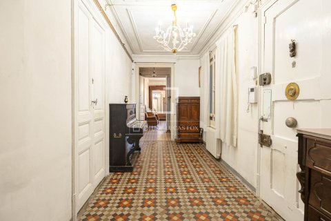 6 chambres apartment à vendre à Barcelona, Catalonia, Spain № 3784 - photo 20