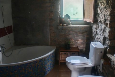 5 bedrooms house for sale in Artesa de Segre, Lleida, Catalonia, Spain № 4766 - photo 6