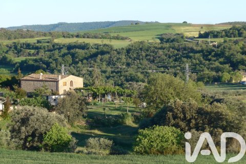 5 bedrooms house for sale in Artesa de Segre, Lleida, Catalonia, Spain № 4766 - photo 3