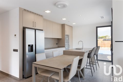 4 bedrooms house for sale in Premia De Dalt, Barcelona, Catalonia, Spain № 4764 - photo 2