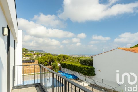 4 bedrooms house for sale in Premia De Dalt, Barcelona, Catalonia, Spain № 4764 - photo 17