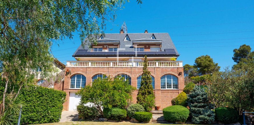 7 chambres villa à vendre à Valldoreix, Barcelona, Catalonia, Spain № 4409