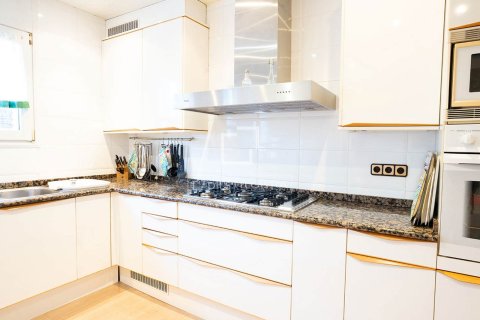 7 chambres villa à vendre à Valldoreix, Barcelona, Catalonia, Spain № 4409 - photo 23