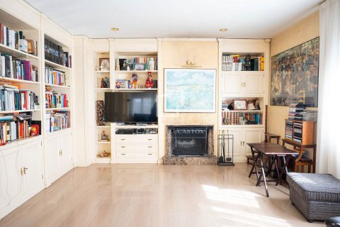 7 chambres villa à vendre à Valldoreix, Barcelona, Catalonia, Spain № 4409 - photo 14