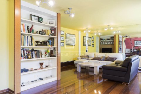 9 chambres villa à vendre à Sant Just Desvern, Barcelona, Catalonia, Spain № 4410 - photo 5