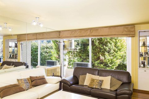 9 chambres villa à vendre à Sant Just Desvern, Barcelona, Catalonia, Spain № 4410 - photo 6