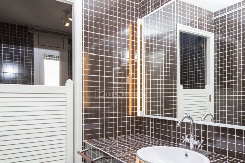 9 chambres villa à vendre à Sant Just Desvern, Barcelona, Catalonia, Spain № 4410 - photo 17