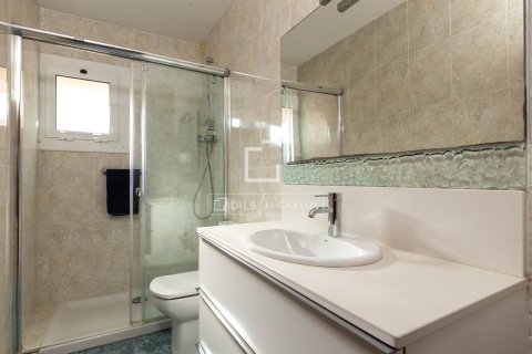 6 chambres villa à vendre à Esplugues de Llobregat, Barcelona, Catalonia, Spain № 4408 - photo 20