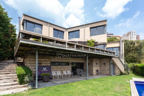 4 chambres villa à vendre à Barcelona, Catalonia, Spain № 4405 - photo 9