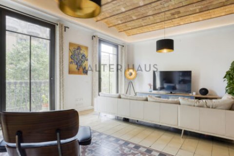 Купить квартиру в Эшампле, Испания с 3 спальни, 150м², № 2235 - фото 3