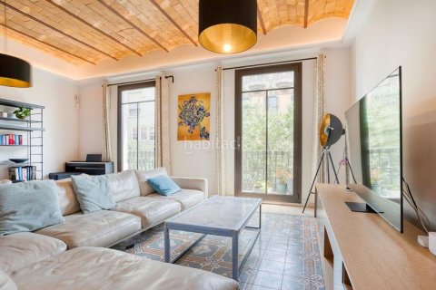 Квартира с 3 спальнями в Эшампле, Барселона, Каталония, Испания № 2234