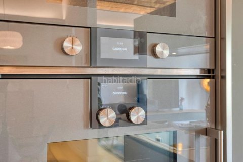 Купить квартиру в Эшампле, Испания с 3 спальни, 150м², № 2234 - фото 23