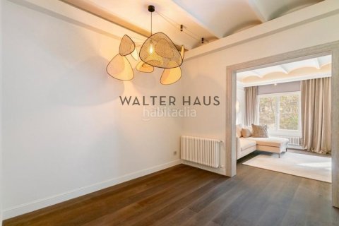 Купить квартиру в Эшампле, Испания с 3 спальни, 161м², № 2233 - фото 9