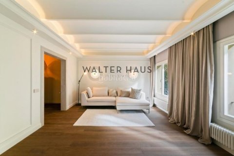 Купить квартиру в Эшампле, Испания с 3 спальни, 161м², № 2233 - фото 12