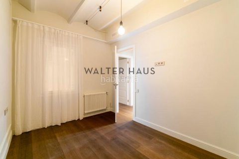 Купить квартиру в Эшампле, Испания с 3 спальни, 161м², № 2233 - фото 24