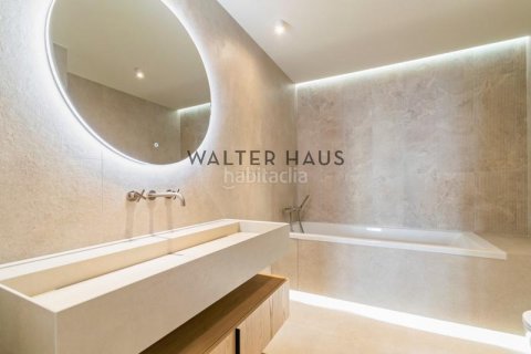 Купить квартиру в Эшампле, Испания с 3 спальни, 161м², № 2233 - фото 17