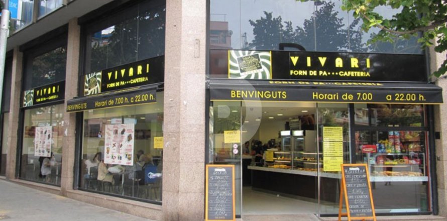 Кафе / ресторан 530м² в Сантс-Монтжуике, Барселона, Каталония, Испания № 4578