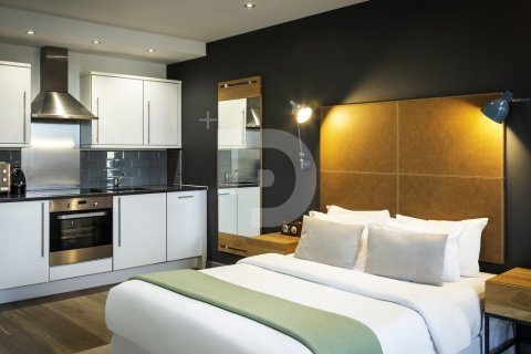 962 sq.m. commercial property for sale in L'Eixample, Barcelona, Catalonia, Spain № 4583 - photo 2