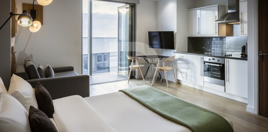 962 sq.m. commercial property for sale in L'Eixample, Barcelona, Catalonia, Spain № 4583