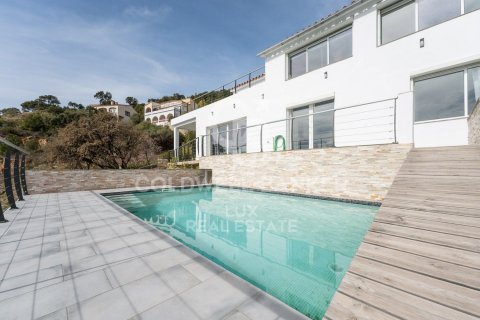 5 bedrooms villa for sale in Roses, Girona, Catalonia, Spain № 5659 - photo 23