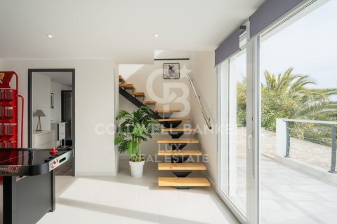 5 bedrooms villa for sale in Roses, Girona, Catalonia, Spain № 5659 - photo 13